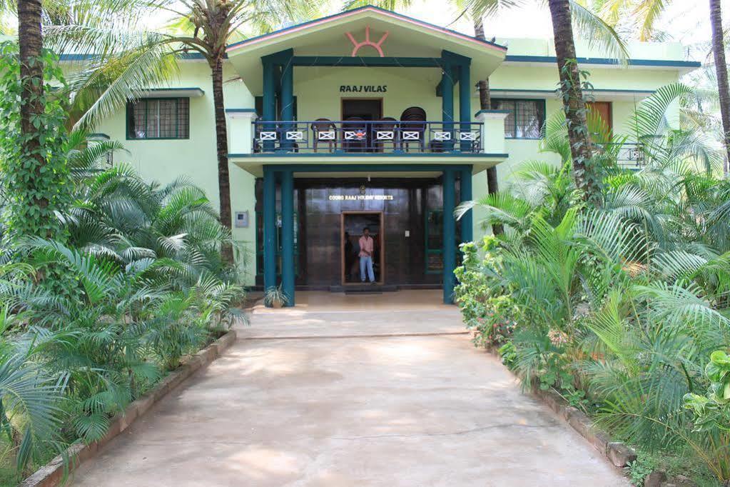Stay Simple Raj Gardenia Kushālnagar Exterior foto
